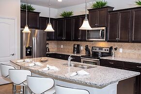 Luxury 5 Bedroom w Private Pool Close to Disney 8875