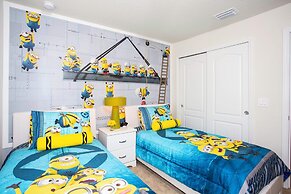 Luxury 5 Bedroom w Private Pool Close to Disney 8875