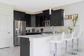 Joyful 8Bd Single Family w Pool Champions Gate 9262