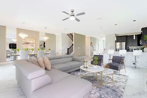 Joyful 8Bd Single Family w Pool Champions Gate 9262