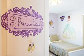 Gorgeous 5 Bd w Pool Close to Disney Champions Gate 948