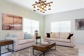 Gorgeous 5 Bd w Pool Close to Disney Champions Gate 948