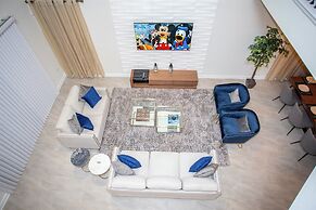 Fabulous 5 Bedrooms Close to Disney at Champions Gate Resort 8988