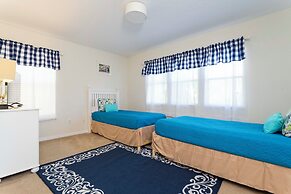 Gorgeous 4 Bedroom w Pool Close to Disney 920