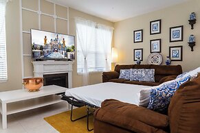 Gorgeous 4 Bedroom w Pool Close to Disney 920