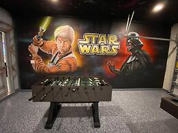 Stunning 5Bd w Pool Close to Disney Solterra 7829