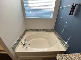 Stunning 5Bd w Pool Close to Disney Solterra 7829