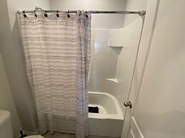 Stunning 5Bd w Pool Close to Disney Solterra 7829