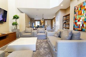 Stunning 4Bd Close to Disney Magic Village 7614