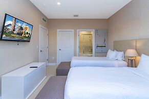 Stunning 4Bd Close to Disney Magic Village 7614