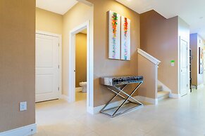 Stunning 4Bd Close to Disney Magic Village 7614