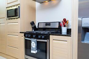 Stunning 4Bd Close to Disney Magic Village 7614