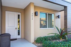 Stunning 4Bd Close to Disney Magic Village 7614