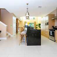 Stunning 4Bd Close to Disney Magic Village 7614