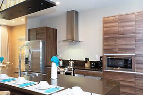 Accessible 4Bd Close to Disney Magic Village 7581