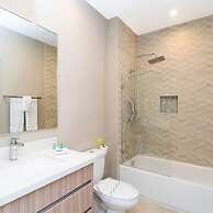 Accessible 4Bd Close to Disney Magic Village 7581