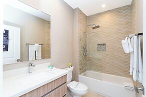 Accessible 4Bd Close to Disney Magic Village 7581