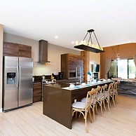 Accessible 4Bd Close to Disney Magic Village 7581