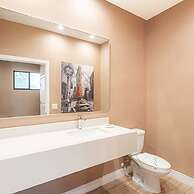 Accessible 4Bd Close to Disney Magic Village 7581