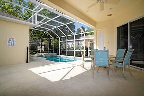 Stunning 5 Bd Home w Pool Close to Disney 7420