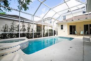 Stunning 5 Bd Home w Pool Close to Disney 7420