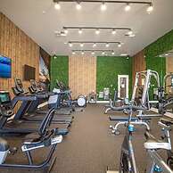 Stunning 4 Bd Close to Disney Magic Village Resort 7537