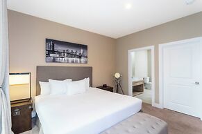 Stunning 4 Bd Close to Disney Magic Village Resort 7537