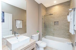 Stunning 4 Bd Close to Disney Magic Village Resort 7537