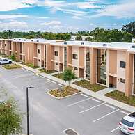 Stunning 4 Bd Close to Disney Magic Village Resort 7537