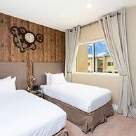 Stunning 4 Bd Close to Disney Magic Village Resort 7537