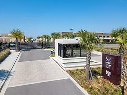 Stunning 4 Bd Close to Disney Magic Village Resort 7537