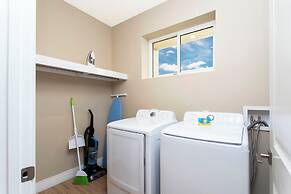 Stunning 4 Bd Close to Disney Magic Village Resort 7537