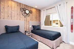 Luxury 4 Bedroom Home Magic Village Resort 7487