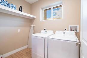 Luxury 4 Bedroom Home Magic Village Resort 7487