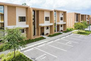 Luxury 4 Bedroom Home Magic Village Resort 7487