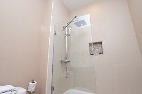 Luxury 4 Bedroom Home Magic Village Resort 7487