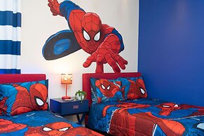 Gorgeous 6 Bd SF Close to Disney w Pool Champions Gate Resort 712