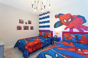 Gorgeous 6 Bd SF Close to Disney w Pool Champions Gate Resort 712