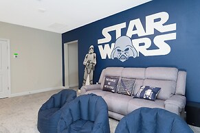 Gorgeous 6 Bd SF Close to Disney w Pool Champions Gate Resort 712