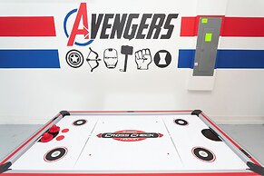 Gorgeous 6 Bd SF Close to Disney w Pool Champions Gate Resort 712