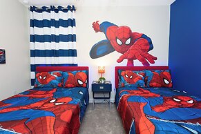 Gorgeous 6 Bd SF Close to Disney w Pool Champions Gate Resort 712