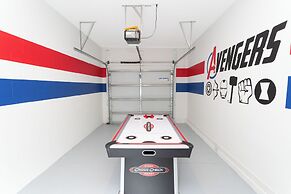 Gorgeous 6 Bd SF Close to Disney w Pool Champions Gate Resort 712