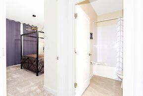 Gorgeous 6 Bd SF Close to Disney w Pool Champions Gate Resort 712