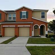 Family Friendly 4 Bedroom Close to Disney in Orlando Area 5126a