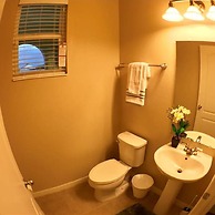 Family Friendly 4 Bedroom Close to Disney in Orlando Area 5126a