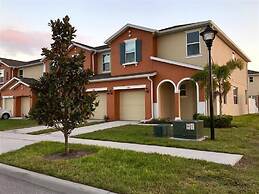 Family Friendly 4 Bedroom Close to Disney in Orlando Area 5126a