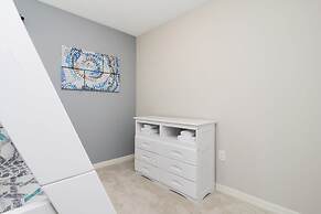 4 Bd Sleeps 10 w Gameroom Close to Disney 5147