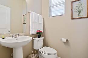 4 Bd Sleeps 10 w Gameroom Close to Disney 5147