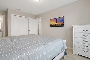 4 Bd Sleeps 10 w Gameroom Close to Disney 5147