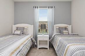 4 Bd Sleeps 10 w Gameroom Close to Disney 5147